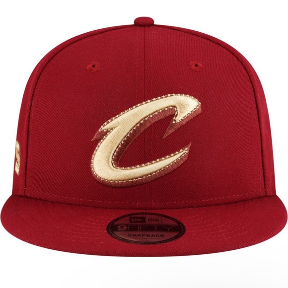 New Era Cleveland Cavaliers 203-2024 City Edition 9fifty Snapback Hat - Picture 2 of 8